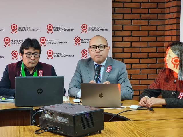 Conferencia de Prensa del Proyecto Símbolos Patrios